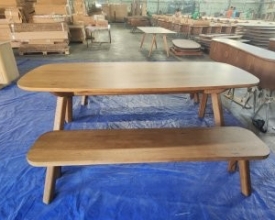 DINING TABLE w MATCHING BENCH