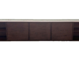 3-DOOR HANGING CABINET
