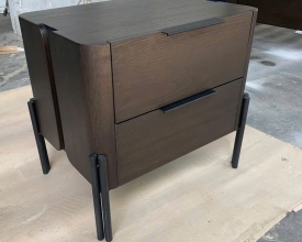Black 2-door lamp table