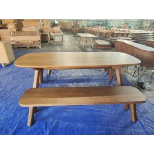 DINING TABLE w MATCHING BENCH