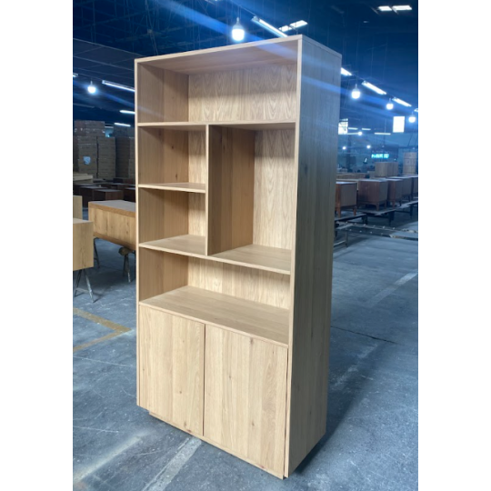 2 DOOR CABINET NATURAL COLOR 