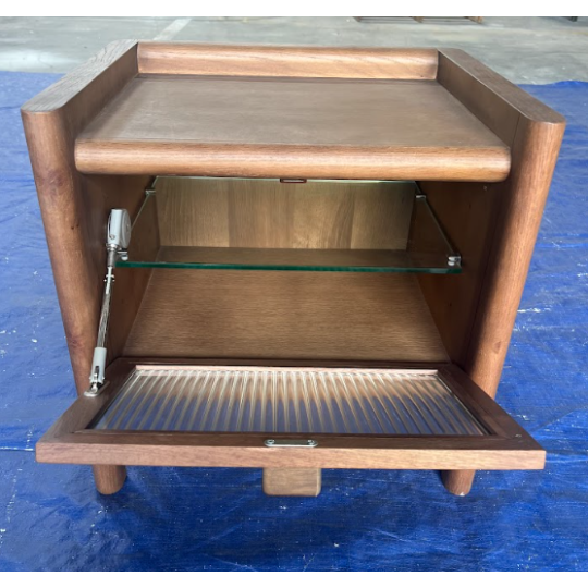 SMALL SIDE TABLE