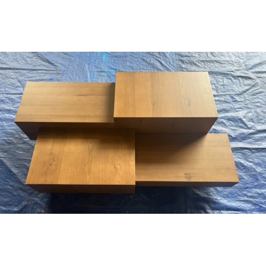 RECTANGULAR DISPLAY BOXES TABLE